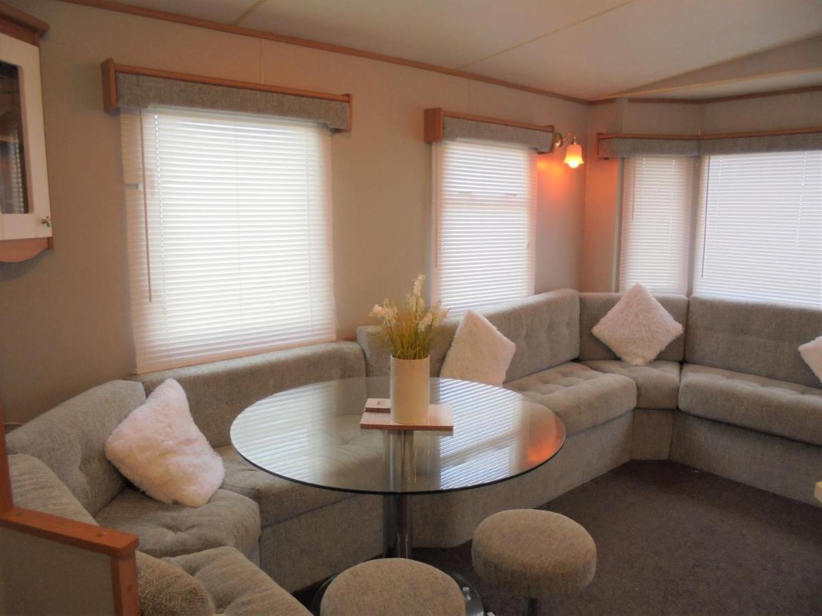 6 Berth Heated On The Chase Brisbane Apartman Ingoldmells Kültér fotó